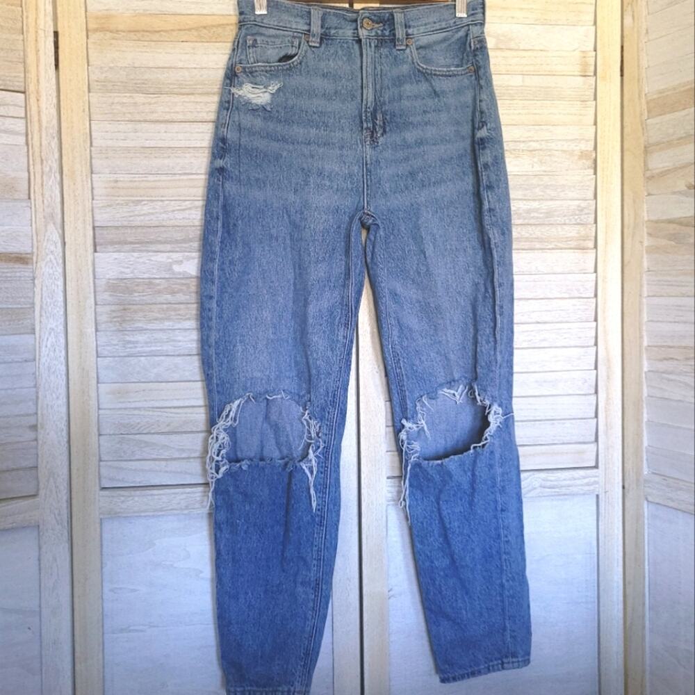 💛3/$15 American Eagle Relaxed Mom Jean Destructed Size 2 High Rise Ankle Stretch